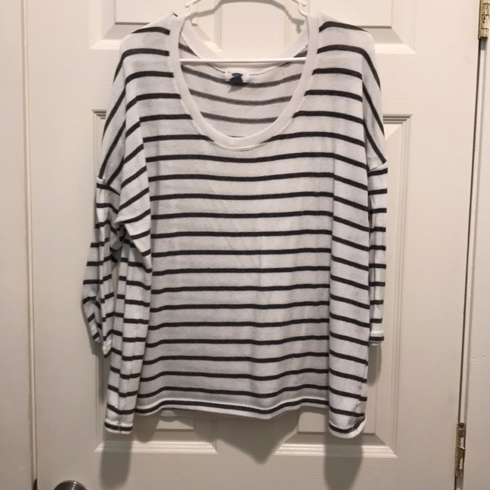 Old Navy sweater